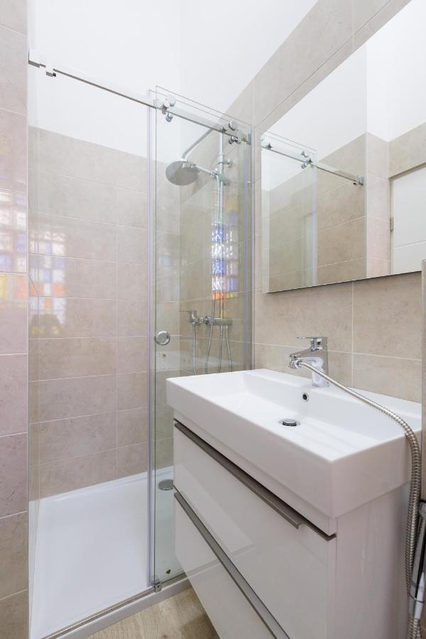 Cozy Getaway In Heart Of City - J Zagreb Eksteriør billede